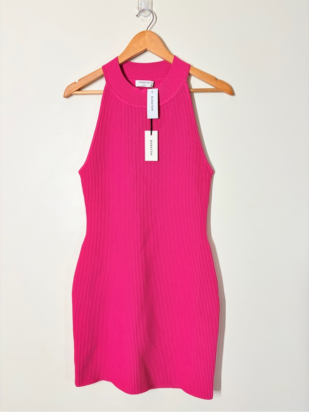 NWT Aritzia Babaton Sculpt Knit Halter Mini Dress Eros Pink Size M